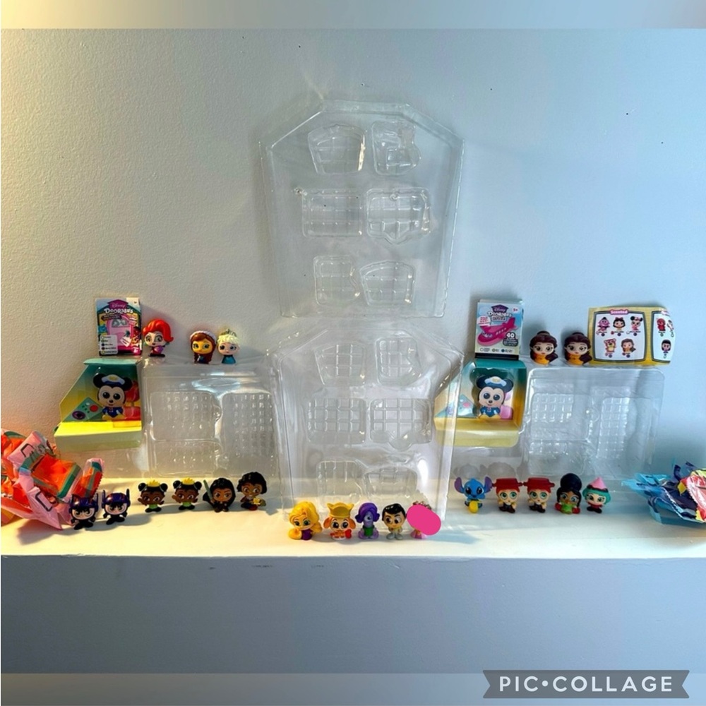 Mixed lot of Disney Doorables, varying from common to super rare. Selling as lot